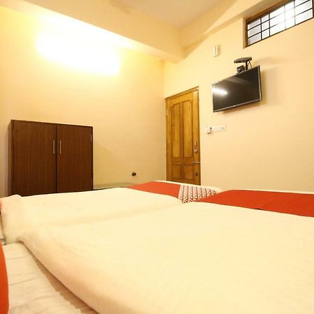 Oyo Flagship 30734 Jeevan Lodge Шимога Экстерьер фото