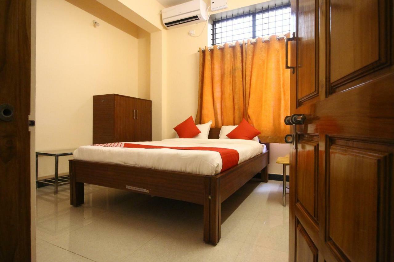 Oyo Flagship 30734 Jeevan Lodge Шимога Экстерьер фото